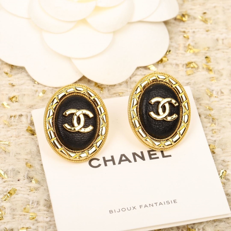 Ch**el earrings